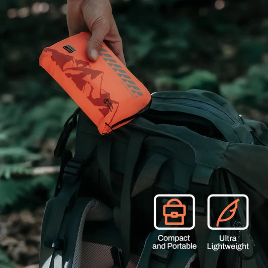 Outdoor travel waterproof lightweight portable first aid kit with bandage - product image